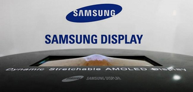 Samsung показала гнущийся во все стороны экран